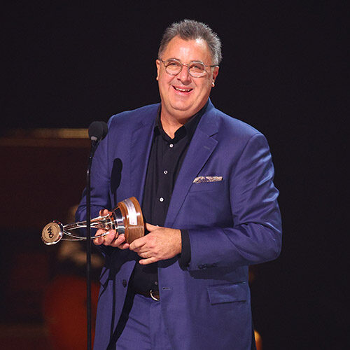Vince Gill 900x500